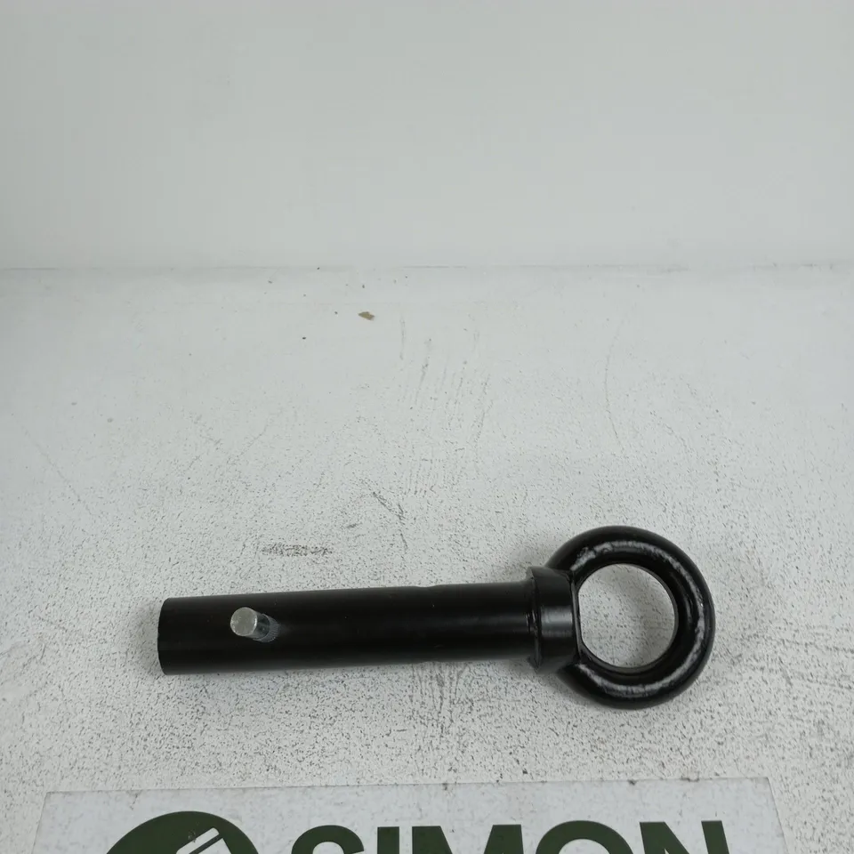 BLACK TOW HOOK