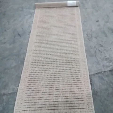 QUALITY DESIGNER AREA RUG - APPROXIMATELY 220X80CM