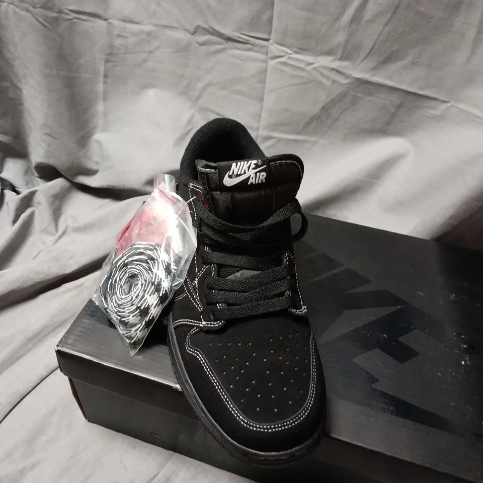 NIKE AIR JORDAN - TRAVIS SCOTT, CACTUS JACK EDITION- BLACK  SNEAKERS – WITH SPARE LACES UK SIZE 8.5