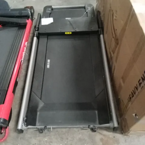 DECATHLON DOMYOS MIRRORED TREADMILL