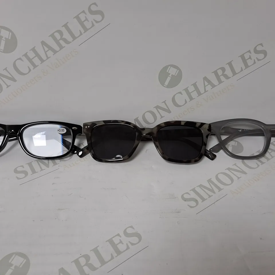 1 PAIR OF SUNGLASSES AND 2 PAIRS OF READING GLASSES GREY MIX 