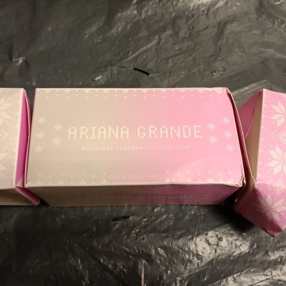 ARIANA GRANDE MINIATURE FRAGRANCE COLLECTION – SET OF 3 (7.5 ML EACH)