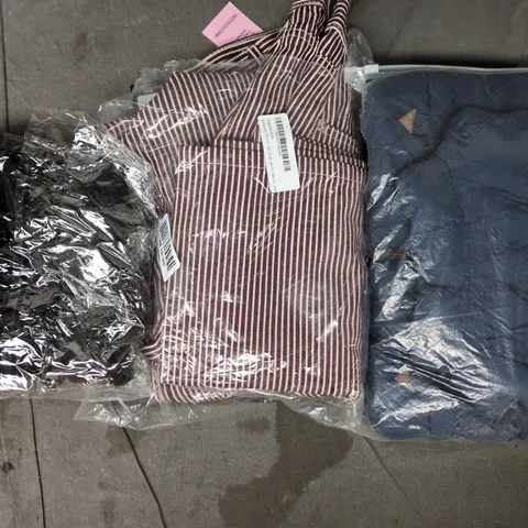 APPROXIMATELY 20 ASSORTED CLOTHING AND FASHION PRODUCTS IN VARIOUS STYLES AND SIZES - COLLECTION ONLY