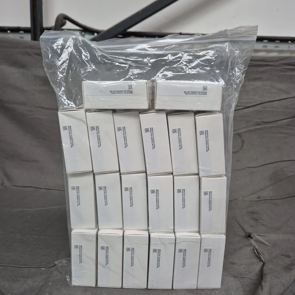 BAG OF APROX 20 USB-C 20W POWER ADAPTER
