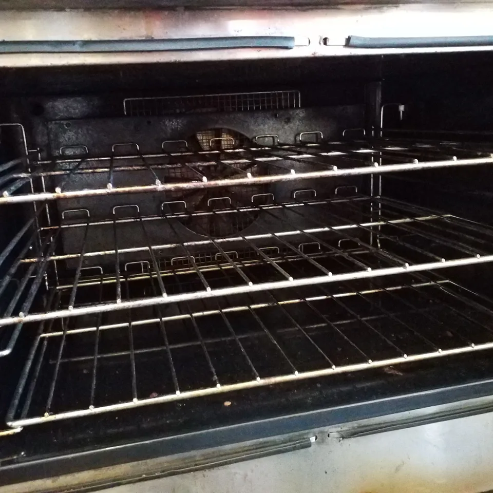 MOORLAND VULCAN 6 BURNER GAS COOKER
