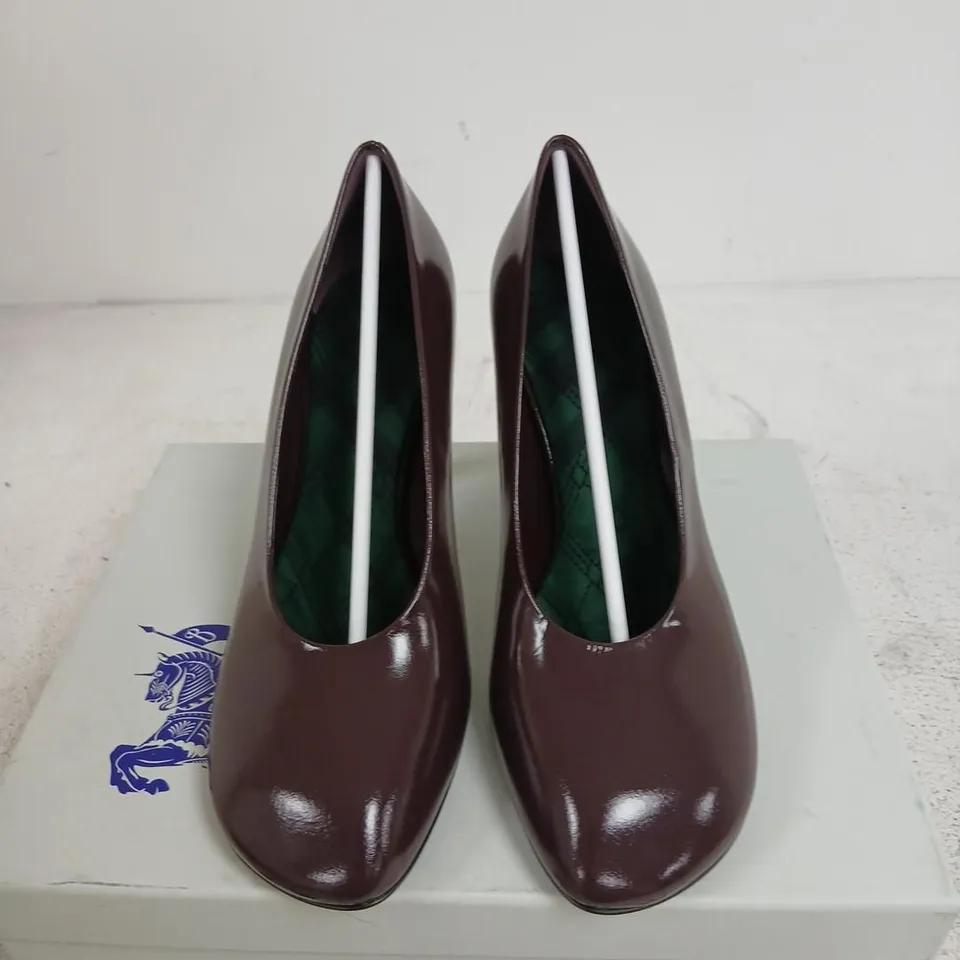 BURBERRY LEATHER PUMP SHOES – BURGUNDY, UK 5 (EU 38)