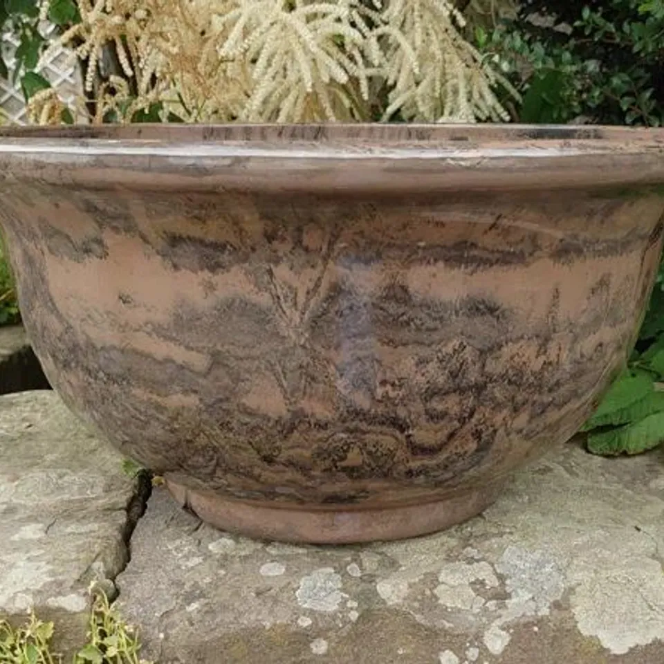 BOXED KYLEMORE PLANT POT FLAMED CHARCOAL 