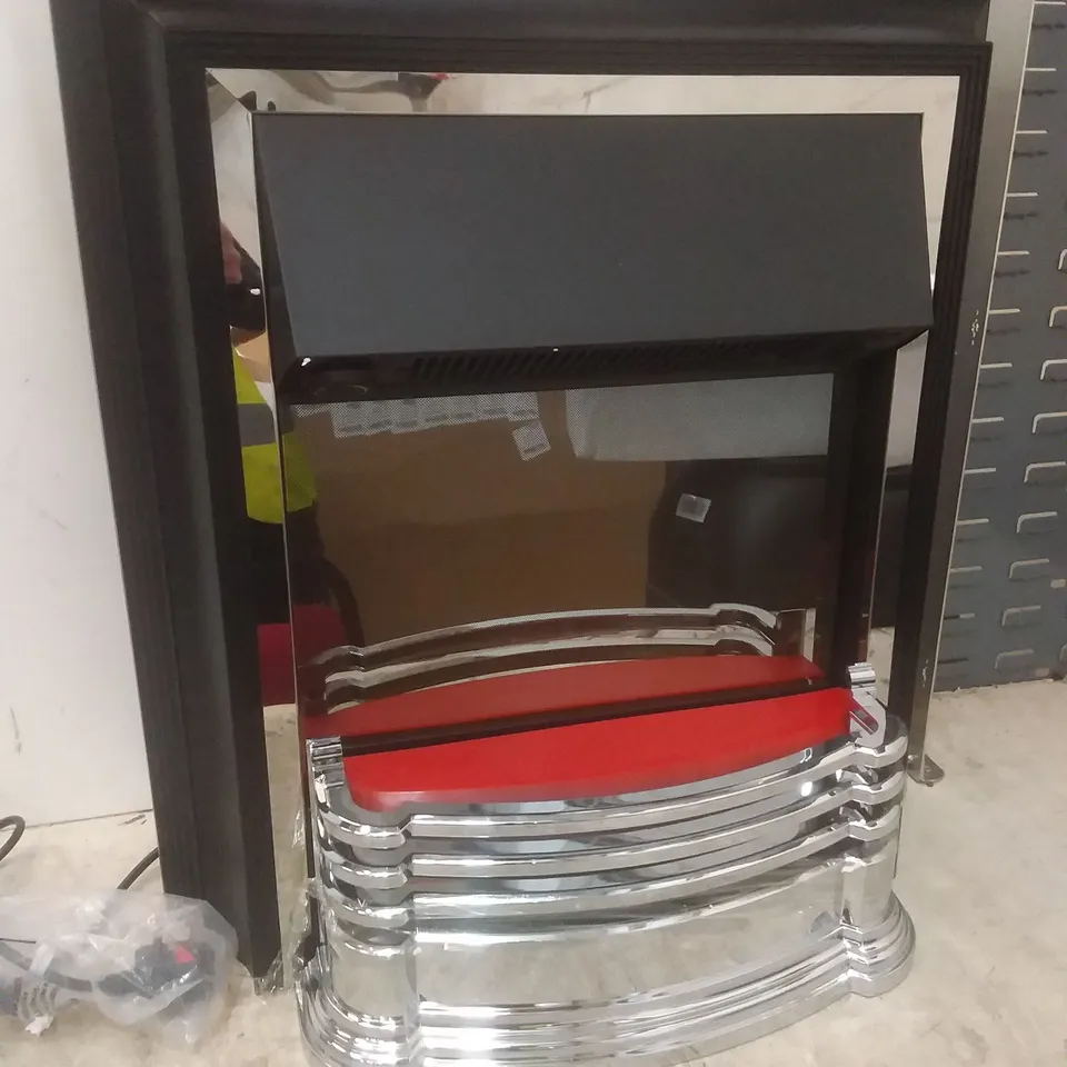 BOXED FREE STANDING ELECTRIC FIRE PLACE 