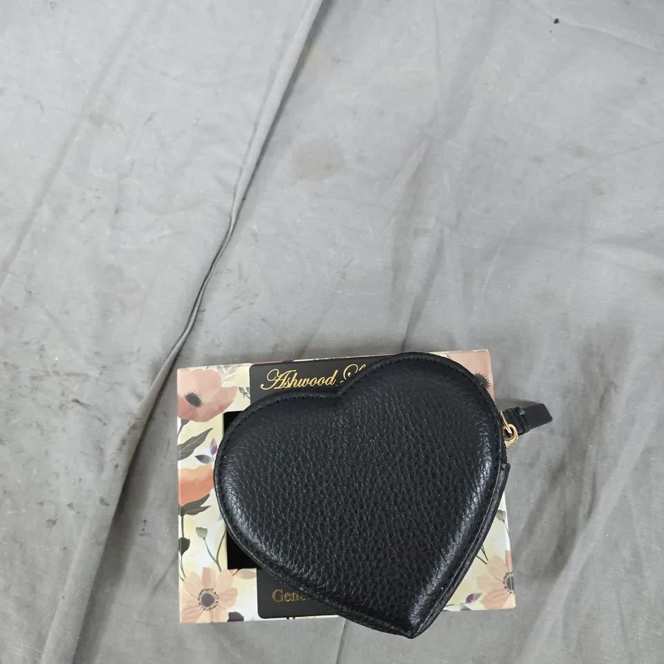 ASHWOOD LEATHER HEART-SHAPED PURSE – GENUINE LEATHER, BLACK