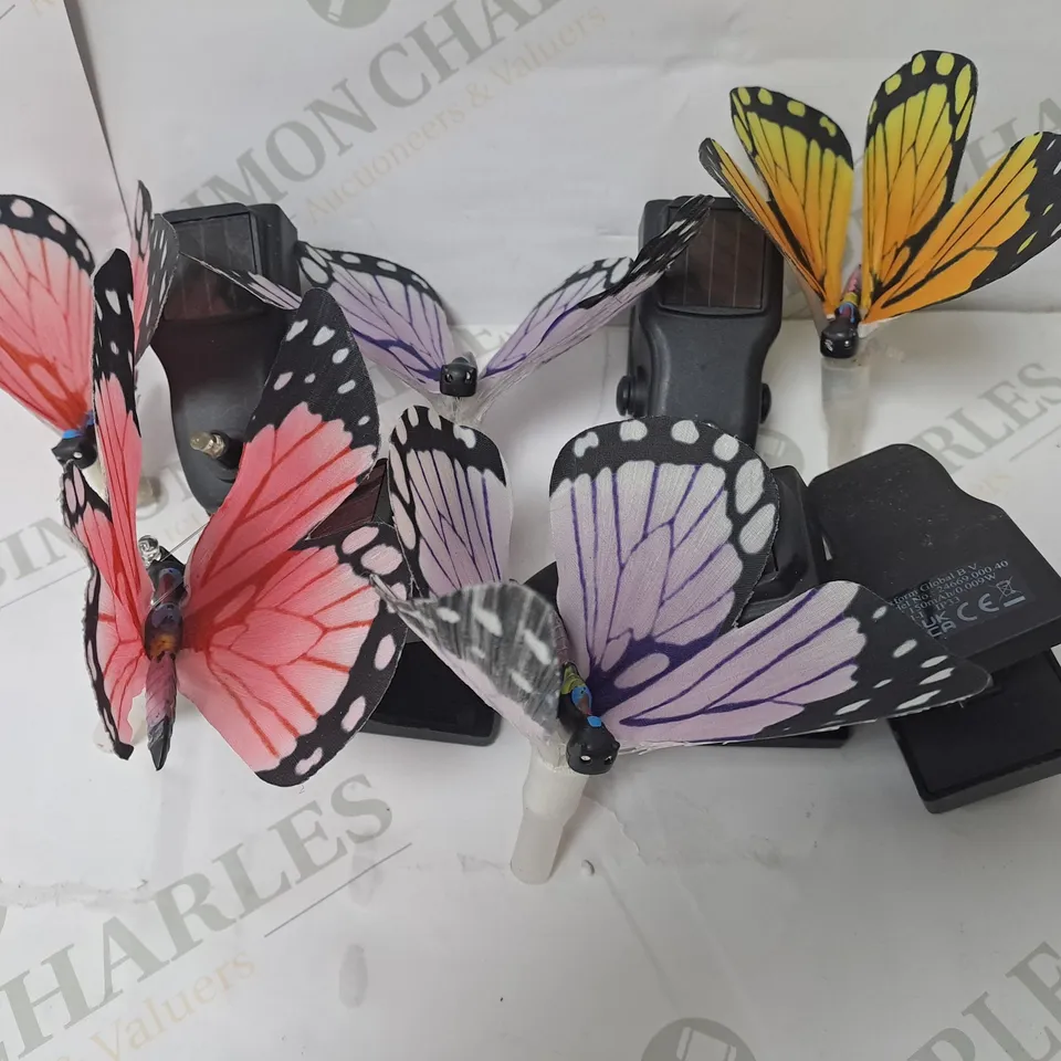 LUXFORM SOLAR 6-SET FIBER BUTTERFLY WITH CLIP 