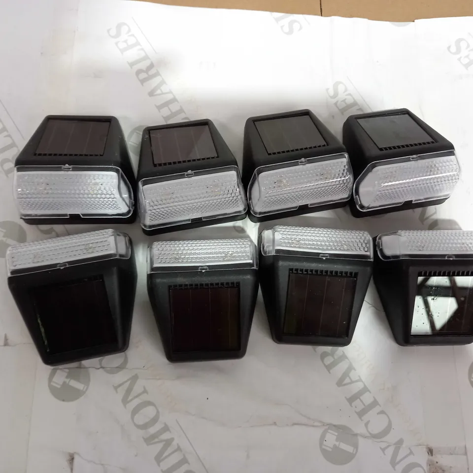 SOLAR POWERED FENCE, WALL & POST LIGHTS 8PC RRP £16