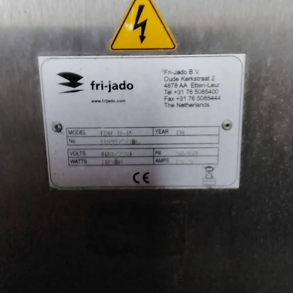 FRI-JADO SINGLE CHICKEN ROTISSERIE OVEN TDR 8-P