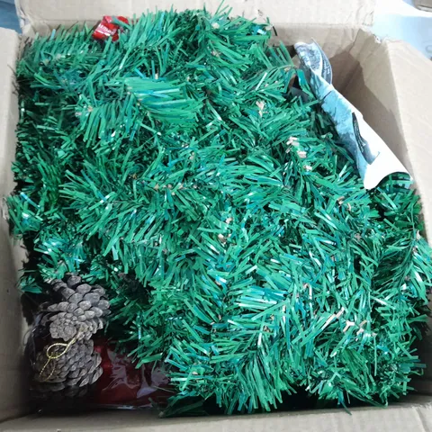 BOXED CHRISTMAS GARLAND UNKNOW SIZE IN GREEN