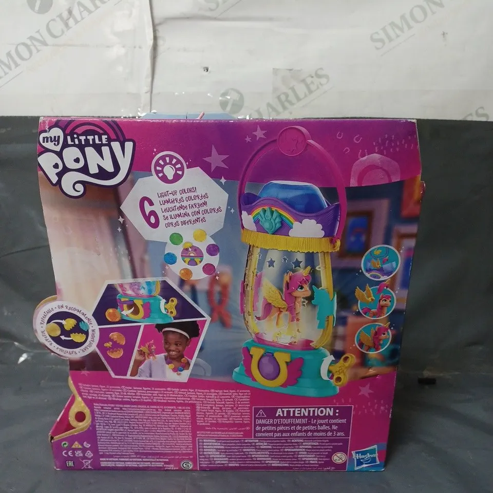 MY LITTLE PONY SUNNY STARSCOUT SPARKLE REVEAL LANTERN
