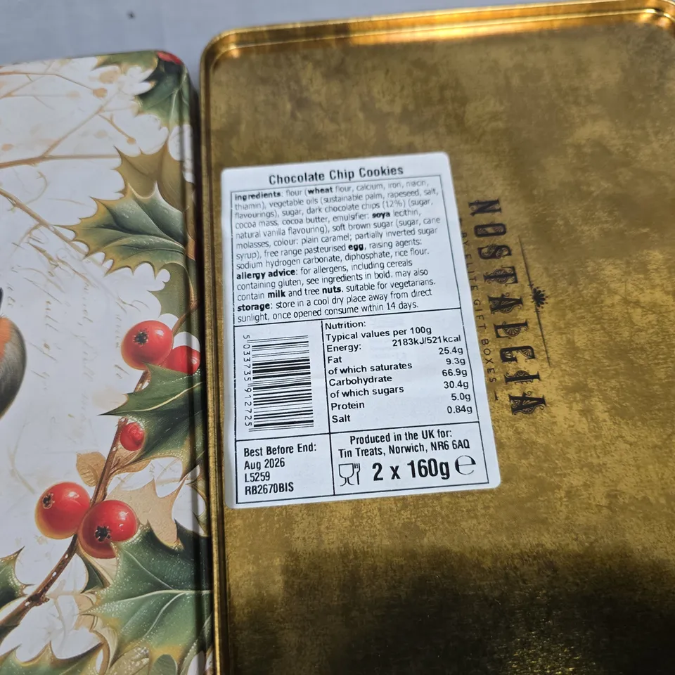 LOT OF 8 ASSORTED FOOD ITEMS TO INCLUDE TINNED CHOCOLATE CHIP COOKIES AND ACE TEA LONDON COOKIES