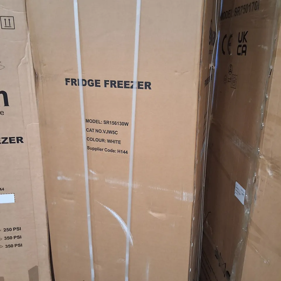 BOXED SR156130W 55CM WIDE, TOTAL NO FROST, 50/50 SPLIT, WATER DISPENSER, FRIDGE FREEZER - WHITE