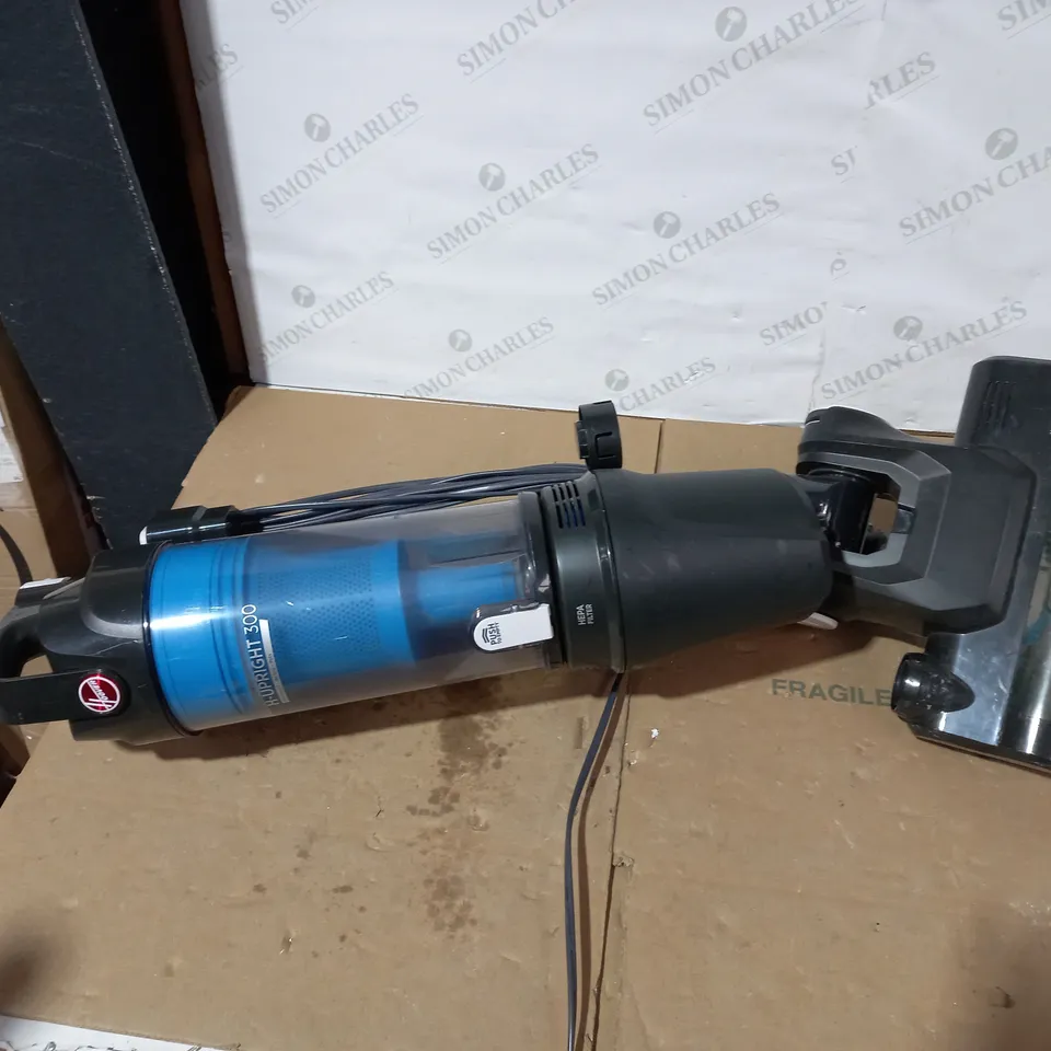 HOOVER H-UPRIGHT 300 VACUUM CLEANER