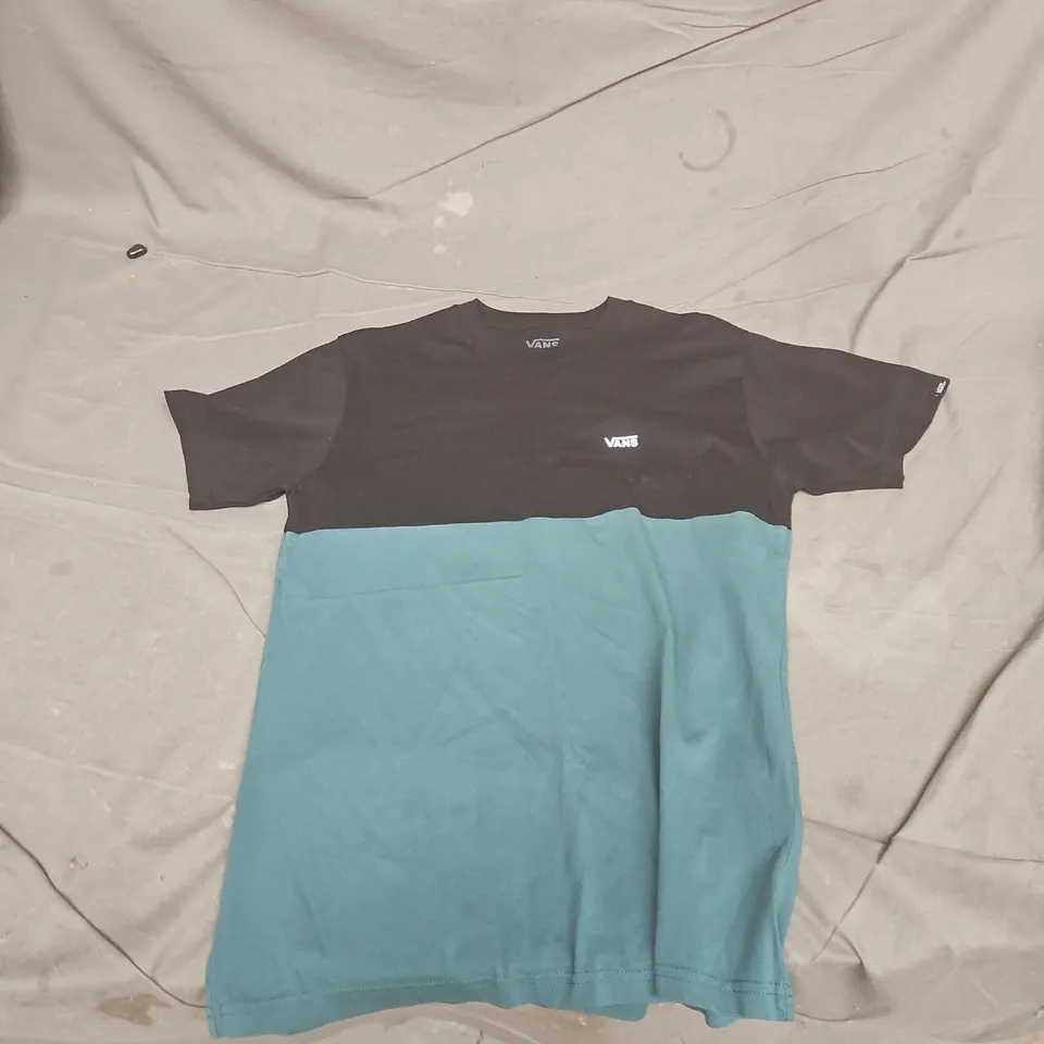 VANS CLASSIC FIT T-SHIRT – BLACK & TEAL, SMALL