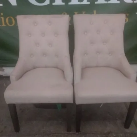 SET OF 2 DESIGNER MINSK FABRIC BACK BUTTON DINING CHAIRS (GREY OAK LEG)