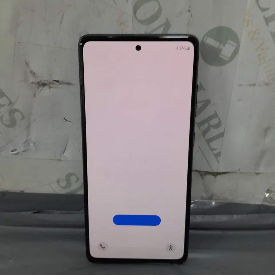 SAMSUNG GALAXY S20 FE IN BLUE