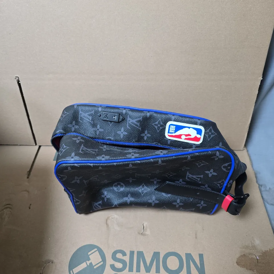 LOUIS VUITTON NBA WASH BAG 