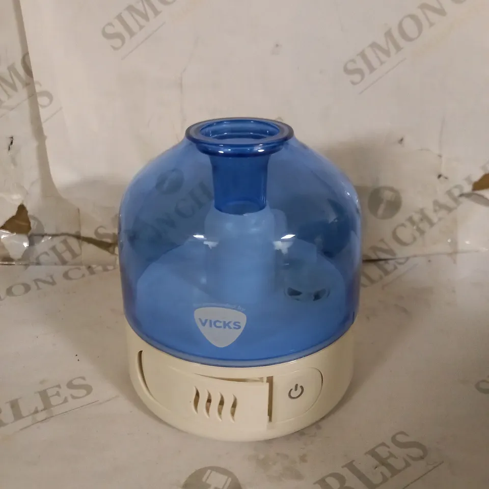 VICKS VUL505 COOL MIST PERSONAL HUMIDIFIER