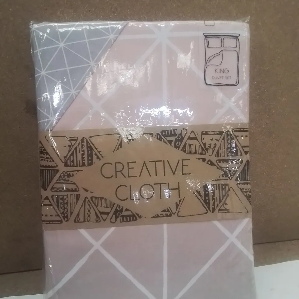 BRAND NEW CREATIVE CLOTH KINGSIZE DUVET COVER SET 