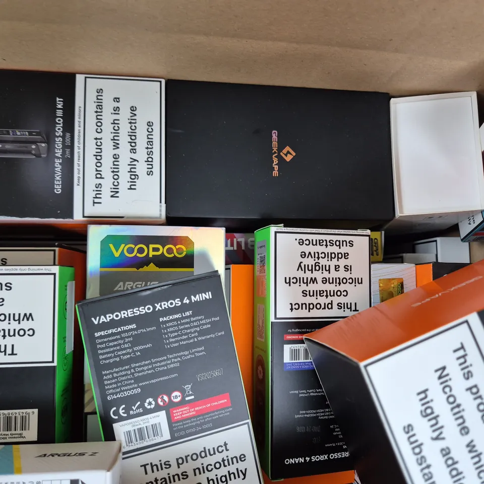 BOX OF APPROXIMATELY 20 ASSORTED VAPING ITEMS AND PRODUCTS TO INCLUDE VAPORESSO, ASPIRE, ETC