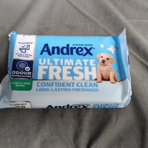 BOX OF APPROXIMATELY 12 PACKS OF ANDREX ULTIMATE FRESH FLUSHABLE TOILET TISSUE WIPES 36 WIPES PER PACK