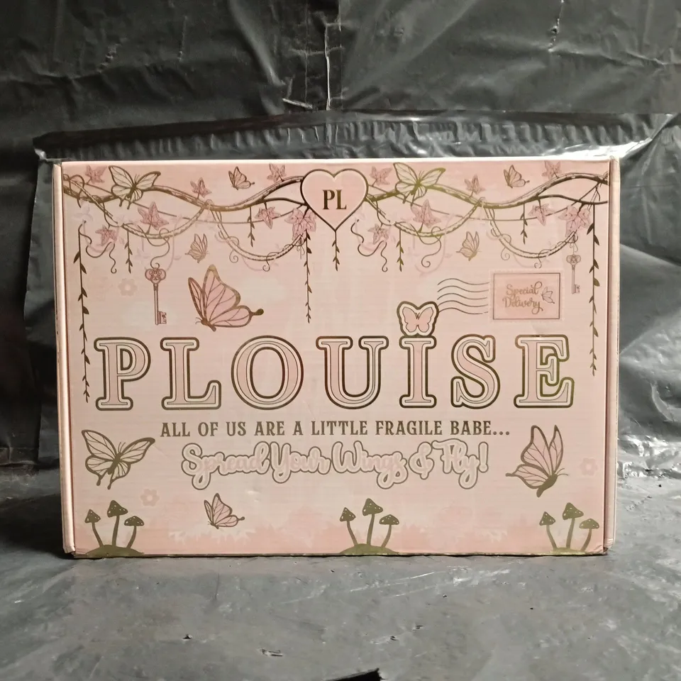 P.LOUISE BEAUTY MYSTERY GIFT SET