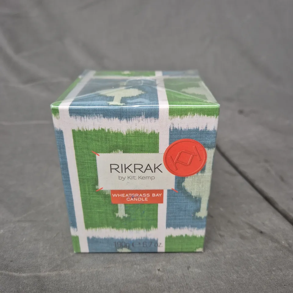 RIKRAK BY KIT KEMP – WHEATGRASS BAY CANDLE