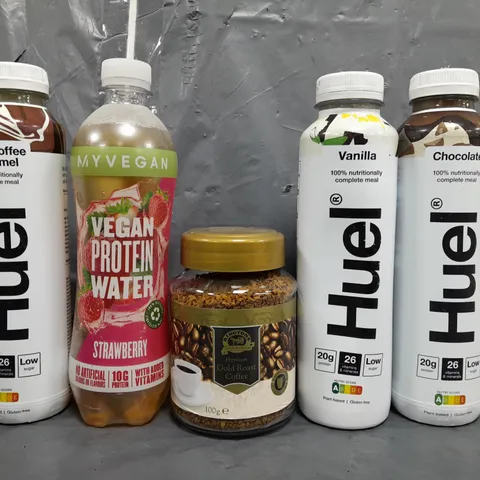 APPROXIMATELY 10 ASSORTED FOOD/DRINK PRODUCTS TO INCLUDE HUEL, GOLD ROAST COFFEE, VEGAN PROTEIN WATER, ETC