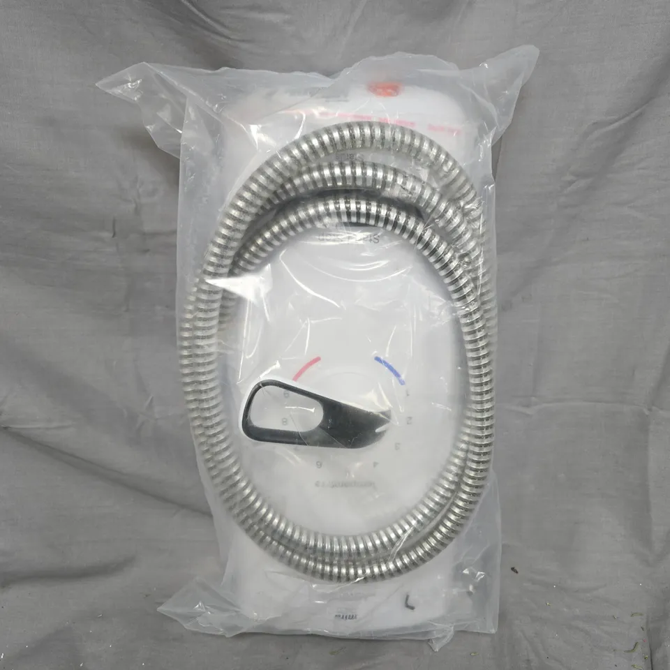 MIRA ADVANCE THERMOSTATIC ELECTRIC SHOWER