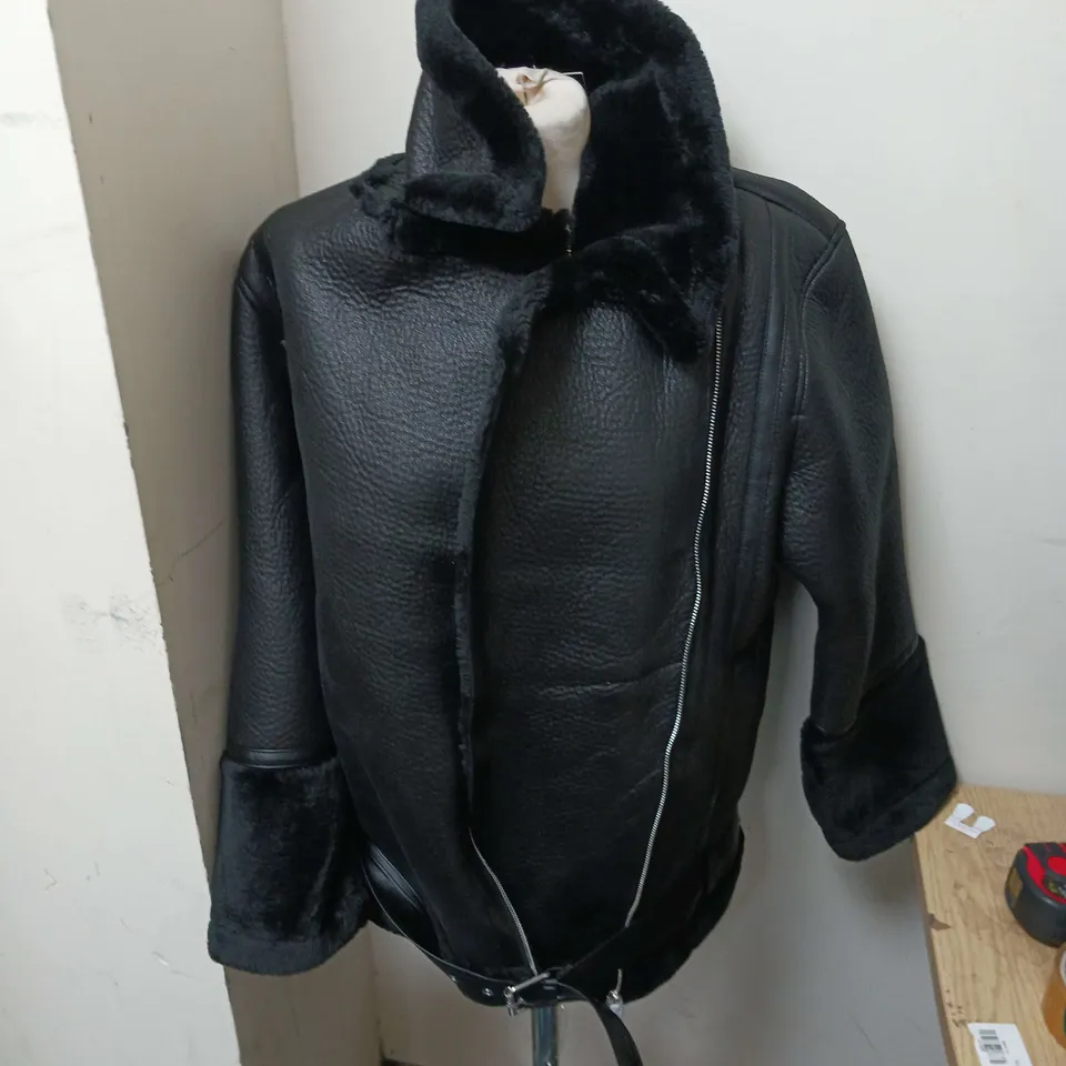 RIVER ISLAND BLACK FAUX LEATHER & FUR LINED JACKET SIZE S