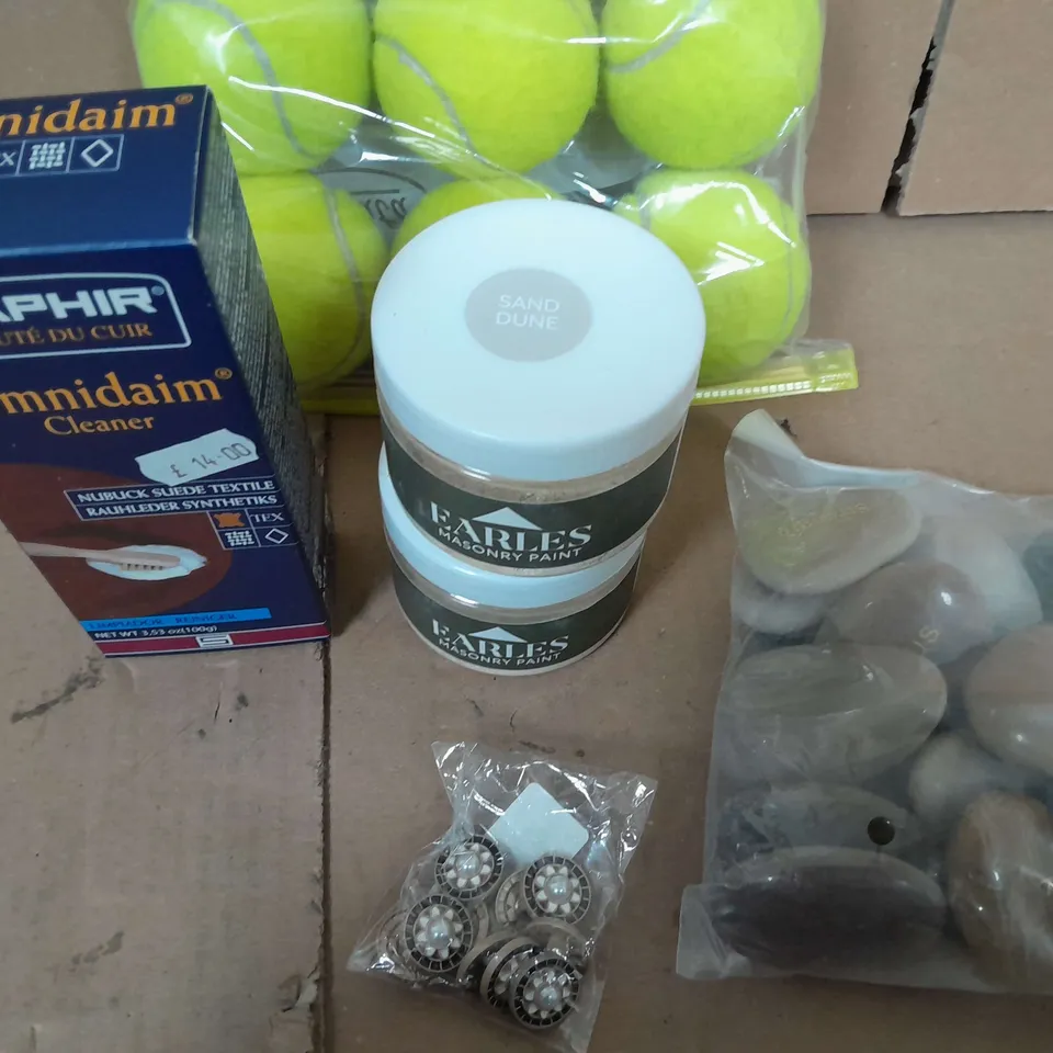APPROXIMATELY 10 ASSORTED HOUSEHOLD ITEMS TOO INCLUDE TENNIS BALLS - EARLES PAINT - STONES , ETC 