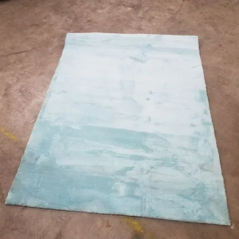 QUALITY DESIGNER AREA RUG    - APPROXIMATELY 163X120CM