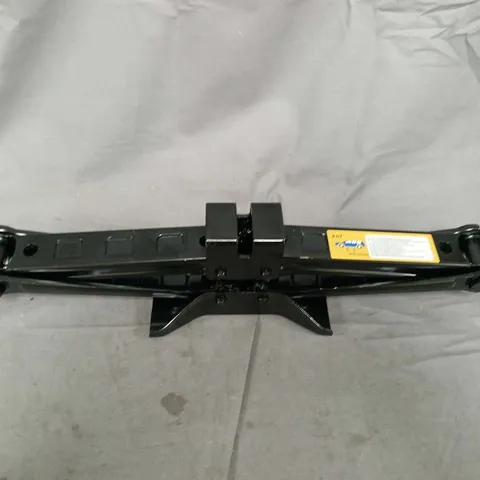 2.5T CAR JACK IN BLACK