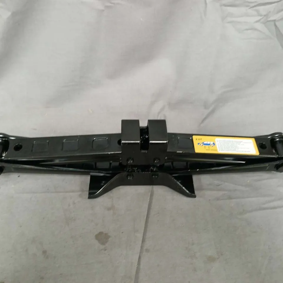 2.5T CAR JACK IN BLACK