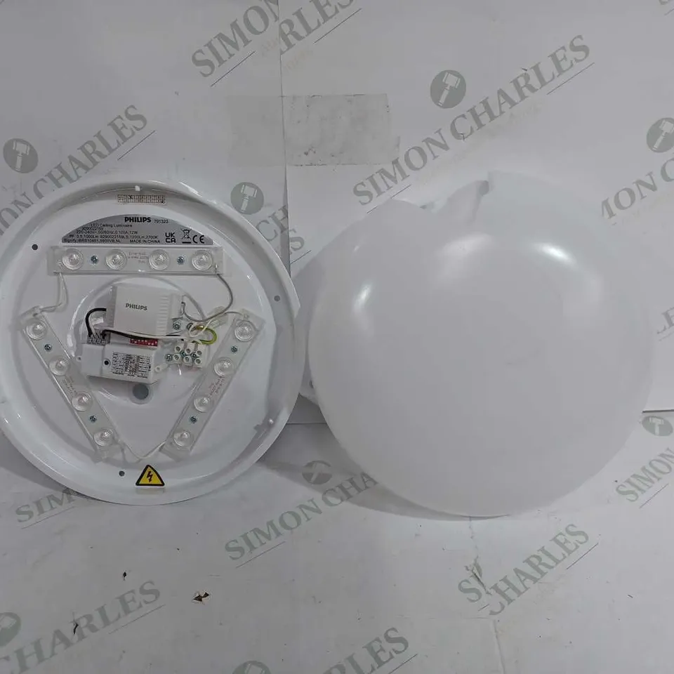 PHILIPS LED CEILING LIGHT