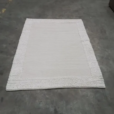 QUALITY DESIGNER AREA RUG - APPROXIMATELY 180X120CM