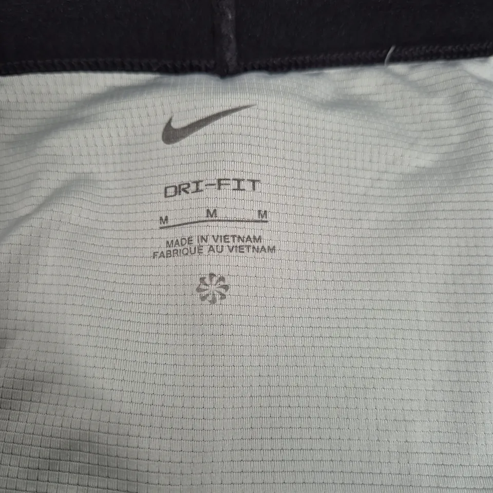 Nike Dri-FIT Shorts – Men's Grey with Black Waistband, Size M (Medium) – Drawcords, Left-Leg Swoosh