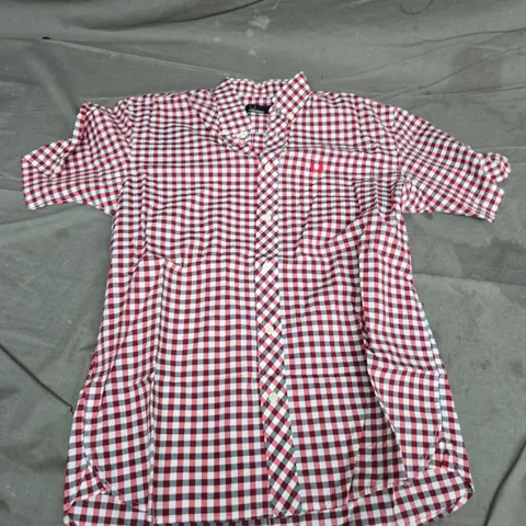 FRED PERRY MEN'S CHECK SHIRT – RED/WHITE/NAVY, SIZE M