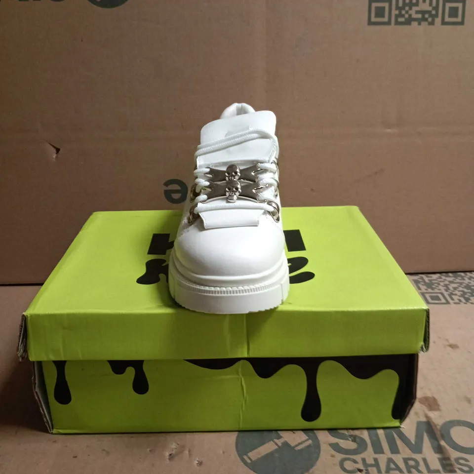 KOI KIDZ LIL RIMO CORE TRAINERS WHITE SIZE 2