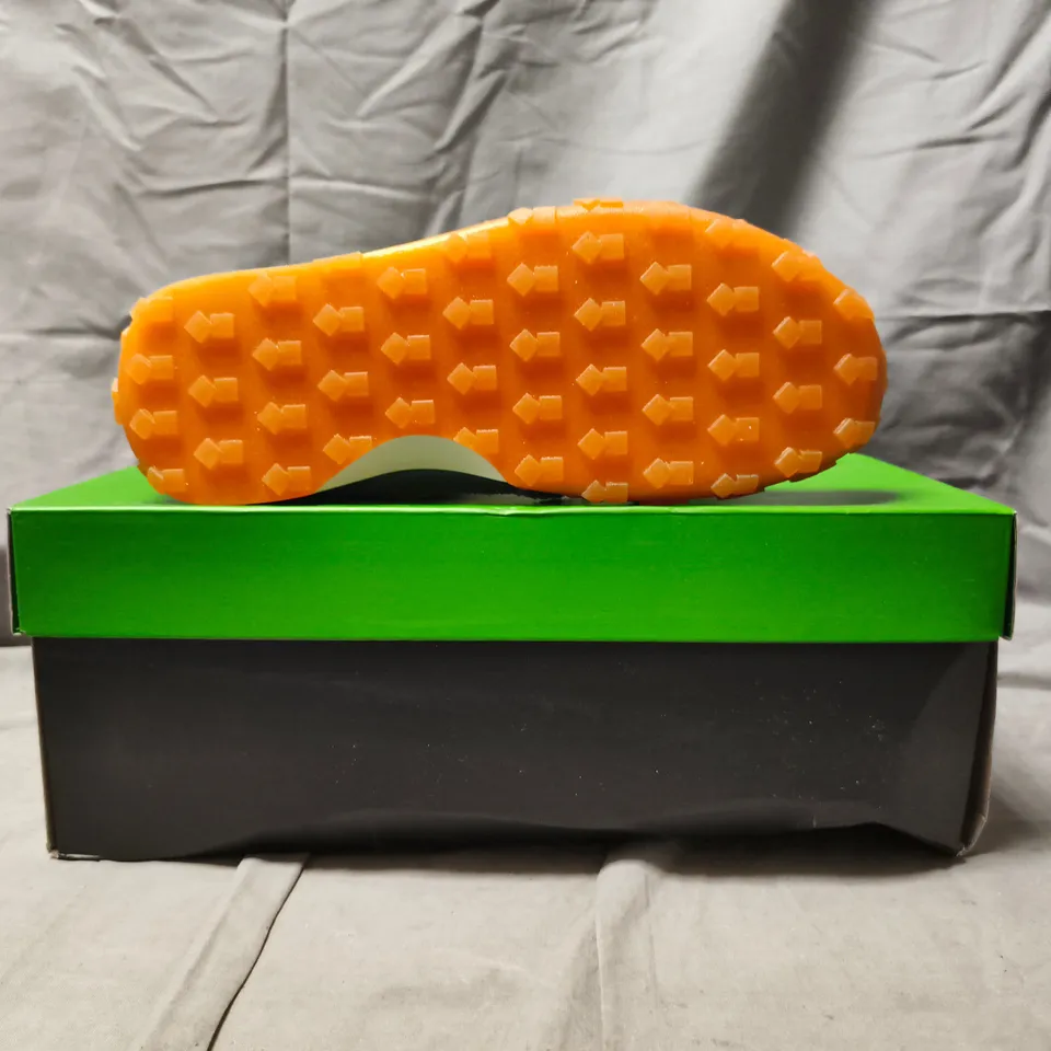 BOXED PAIR OF KATE SPADE TRAINERS IN BLUE/WHITE SIZE UK 6