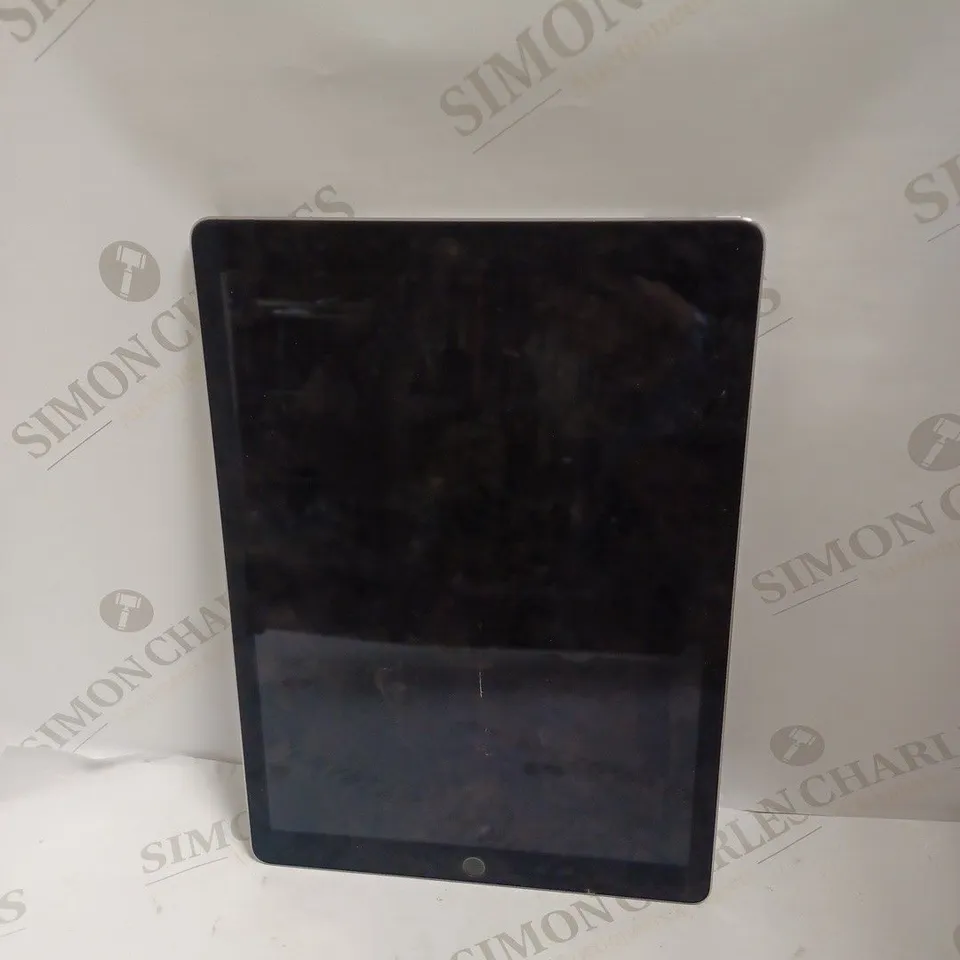 IPAD MODEL A1584 - WORKING CONDITION