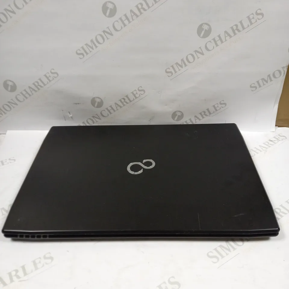 FUJITSU LIFEBOOK AH544 LAPTOP 