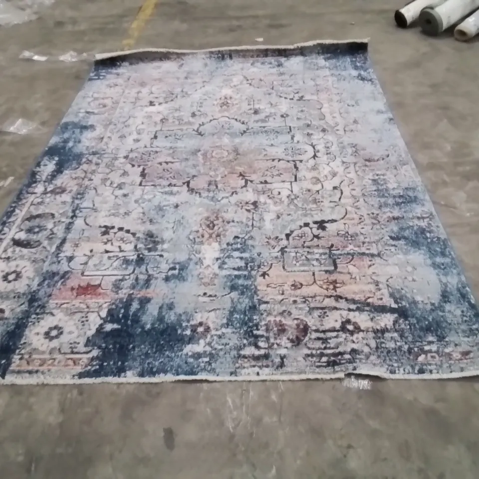 QUALITY DESIGNER AREA RUG - APPROXIMATELY 230X160CM