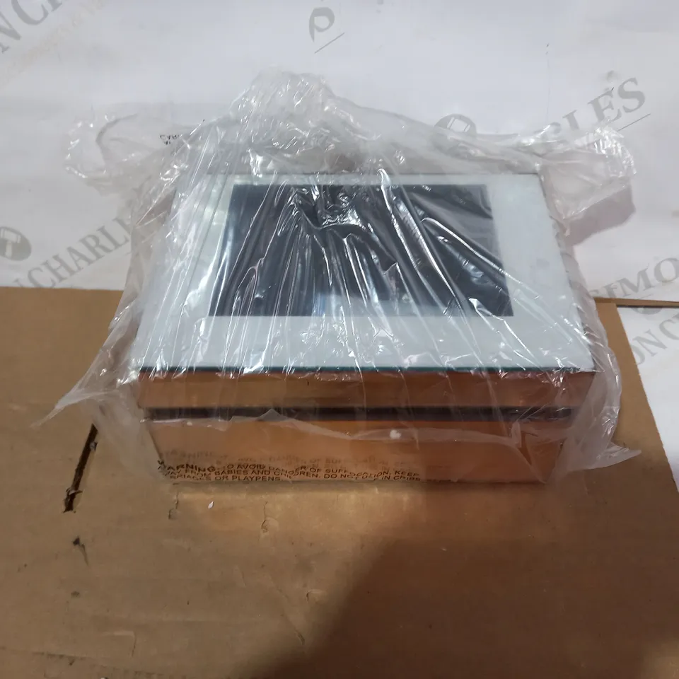 JM BY JULIEN MACDONALD KEEPSAKE TRINKET BOX