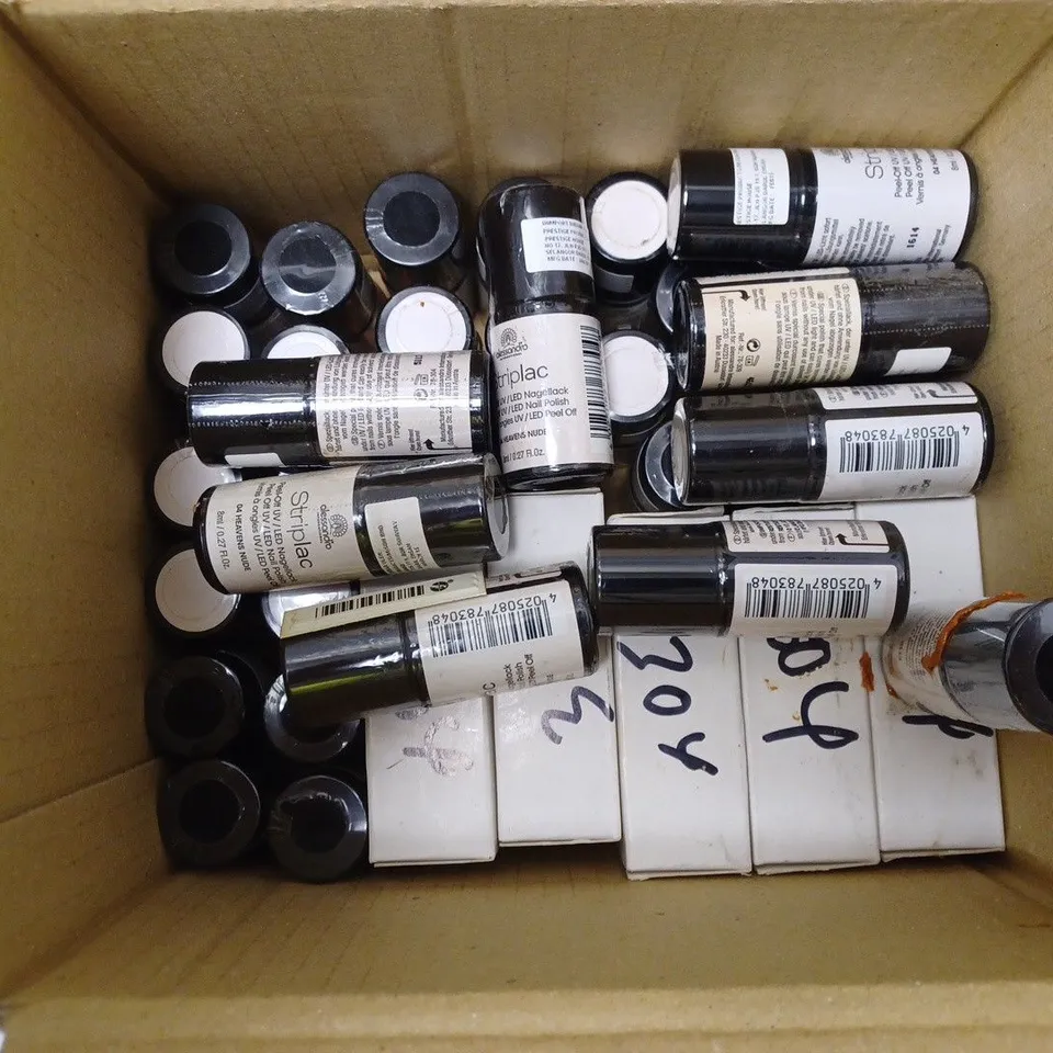 BOX OF APPROXIMATELY 50 X 8ML VIALS OF ALESSANDRO STRIPLAC NAIL POLISH IN HEAVENS NUDE
