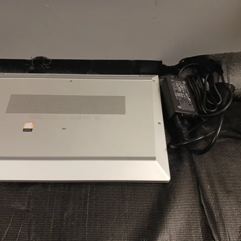 HP ELITEBOOK SILVER LAPTOP I5-103OU CPU 16GB RAM 256GB SSD AX201NGW INCLUDES POWER CABLE